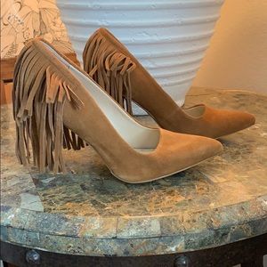 MIA Mocassin Inspired Fringe Suede Heels Size 10